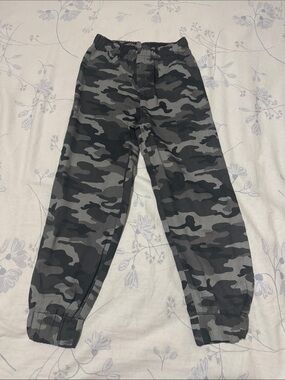 GAP Factory Boys Camo Pajama Pants (Size: 6)